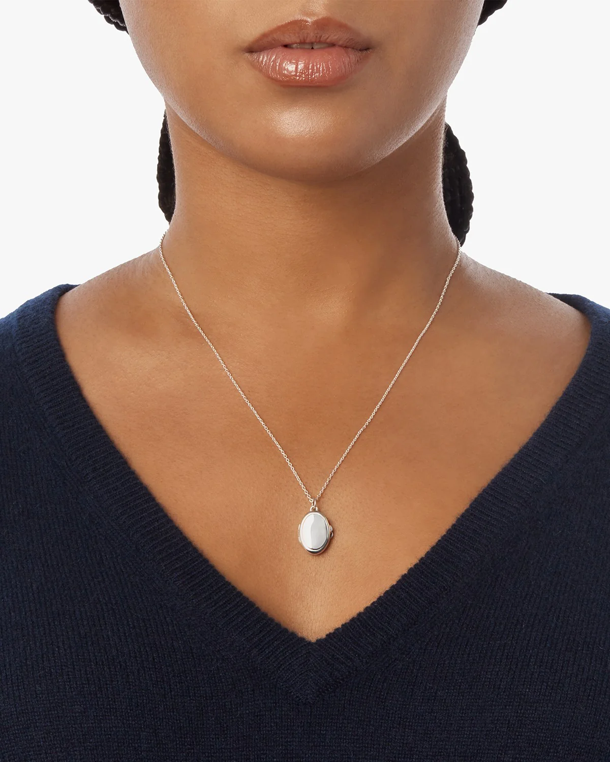 Heirloom Petite Locket Necklace - Sterling Silver - Image 17