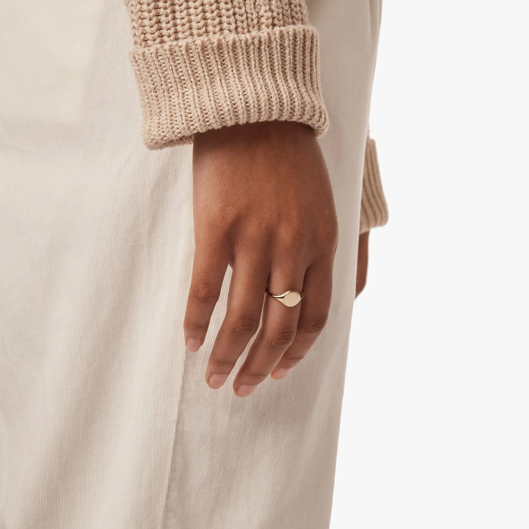 Petite Round Signet Ring - Yellow Gold - Image 2